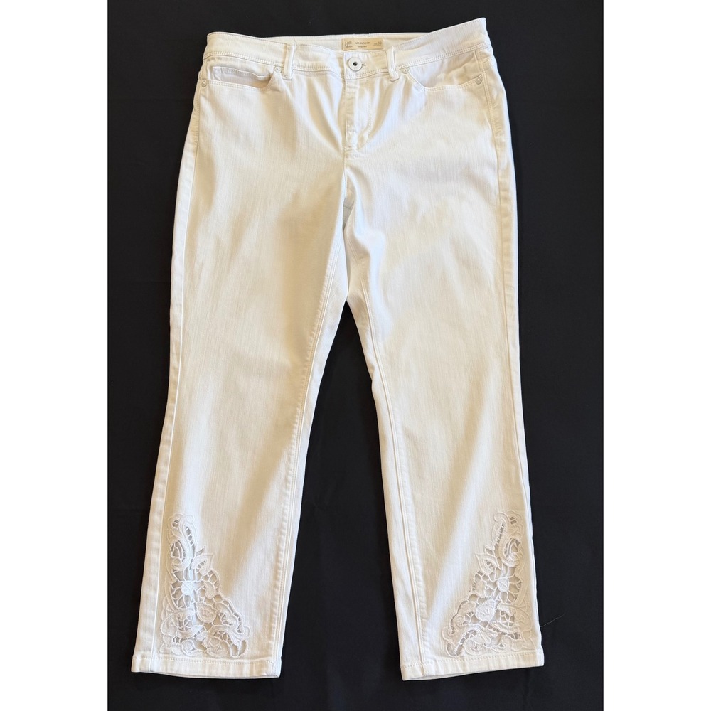 White Cropped Jeans Eyelet Cutout Lace Hem J.Jill Size 10 Boho Chic Cottagecore